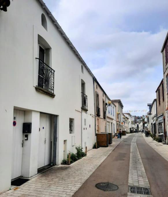 Elegante Maison De Ville Pornic Luaran gambar